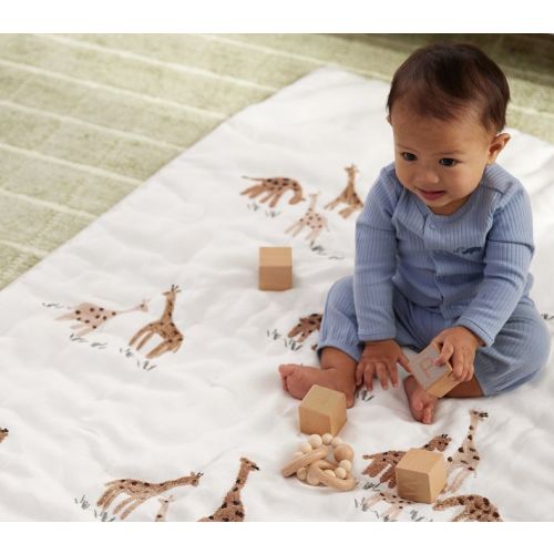 Goldie Giraffe Baby Quilt | Pottery Barn Kids