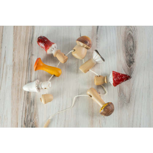 Gnezdo Wooden Mushroom Lacing