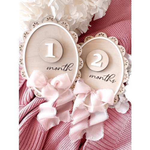 Scallop edge lace pattern milestone signs with ribbon