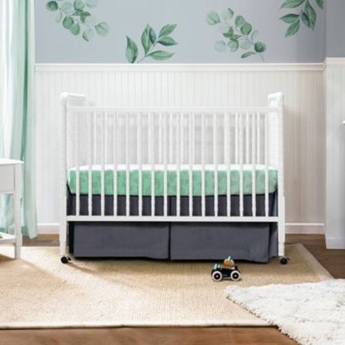 DaVinci Jenny Lind 3-in-1 Convertible Crib - White