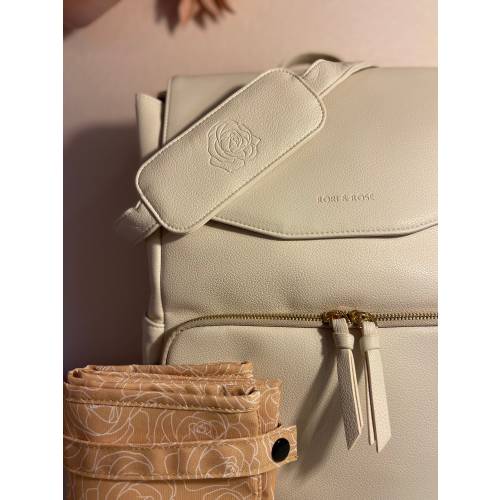 Vegan Leather Diaper Backpack: Travel Mom Bag with Wet Dry Bag