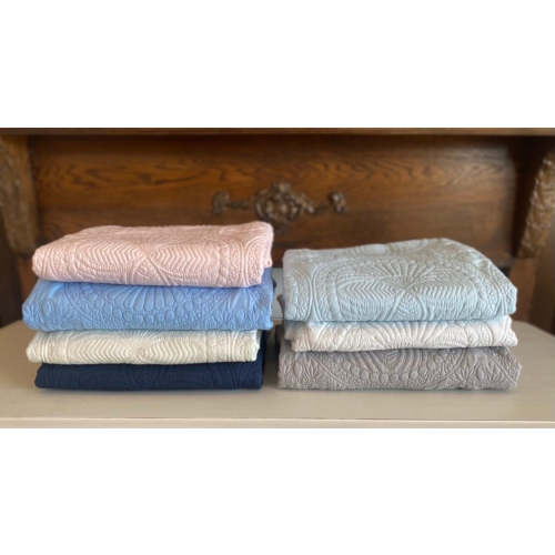 Heirloom Blankets – Hannah’s Stitching Co.
