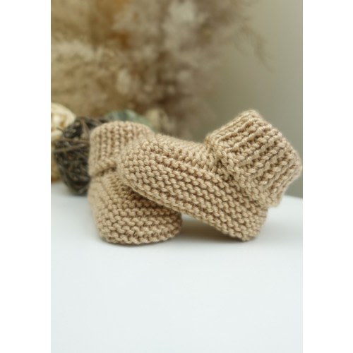 Newborn booties, Baby booties, Knitted booties, Baby shower gift, Newborn shoes, Baby slippers, Crib shoes