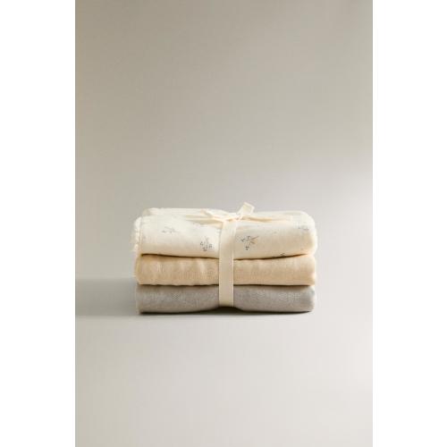 CHILDREN'S MINI TOWEL WITH MINI FLOWERS (SET OF 3)