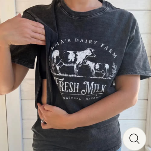 Mama's Dairy Farm Breastfeeding T-Shirt