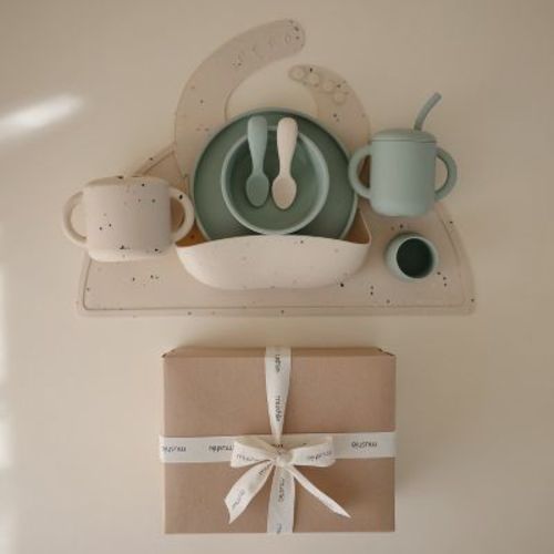 Mushie Deluxe Feeding Kit (Vanilla Confetti / Cambridge Blue)
