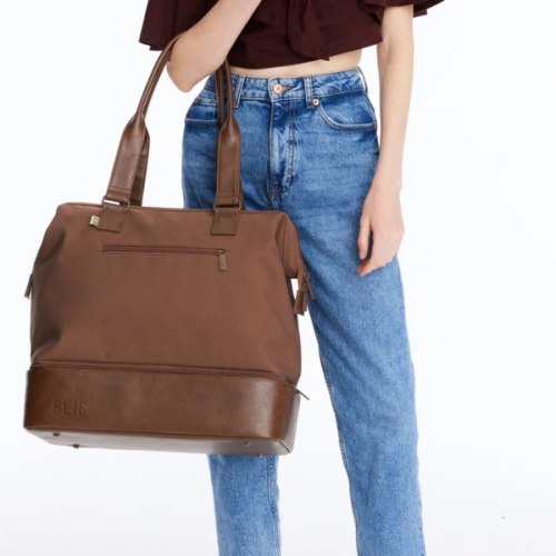 BÉIS 'The Mini Weekender' in Maple - Small Brown Overnight & Weekend Bag