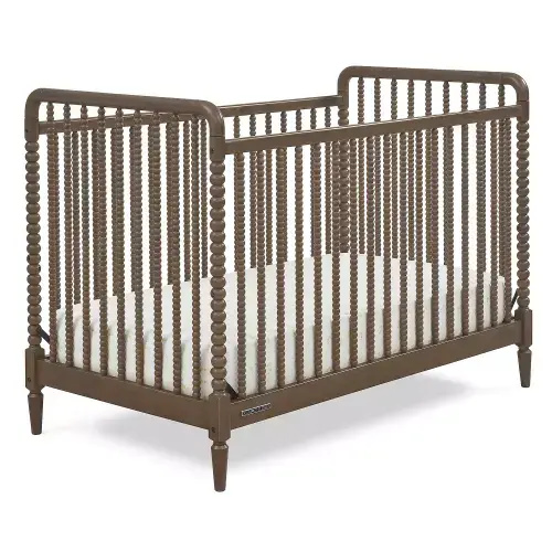 Saint 4-in-1 Convertible Crib