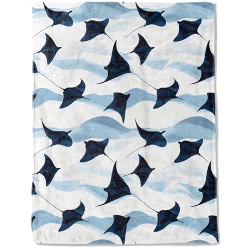 ainori Cute Stingray Fleece Blanket - Lightweight Soft Cozy Gifts Throw for Marine Life Lovers, Kids,Women,Manta Ray Blankets,Elegant Ocean-Inspired Design,Home Room Modern Decor 50x60in