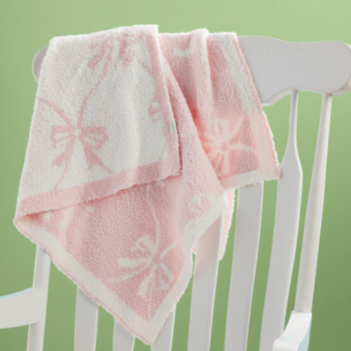 Bow Chenille Blanket