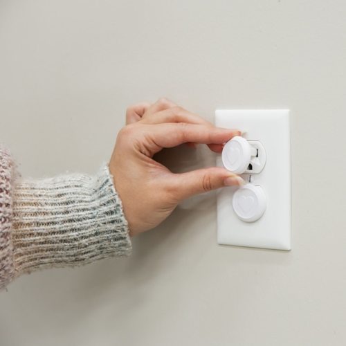 Outlet Plugs - 24 Pack, White Color