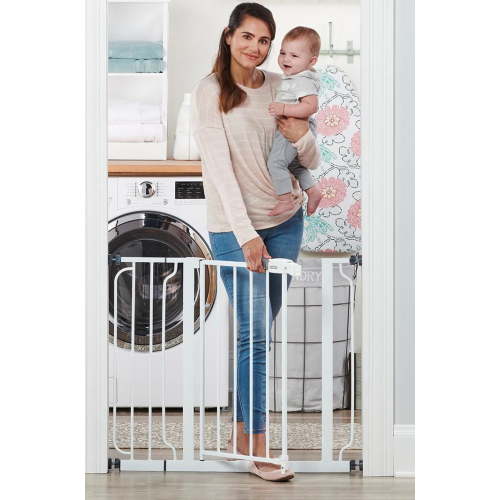 Regalo Easy Step Walk Through Baby Safety Gate