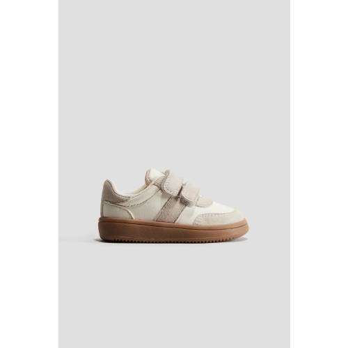 LEATHER SNEAKERS