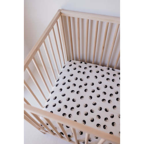 Muslin Crib Sheet | Black & Ivory Yin Yang