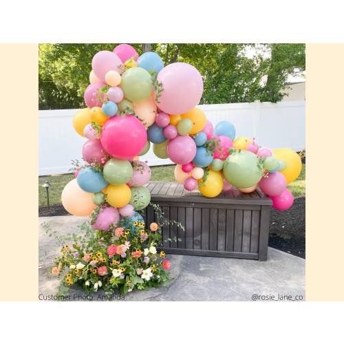 Spring Meadows Balloon Garland Kit / Floral Balloon Arch, Boho Wildflower Shower, Baby In Bloom, Modern Wildflower Birthday, Garden Party