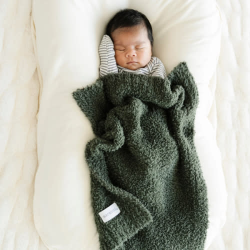 Bamboni® Mini Blanket | Shop Saranoni Softness
