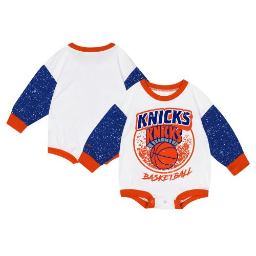 Infant New York Knicks Mitchell & Ness White Hardwood Classics Posterboard Oversize Long Sleeve Bodysuit