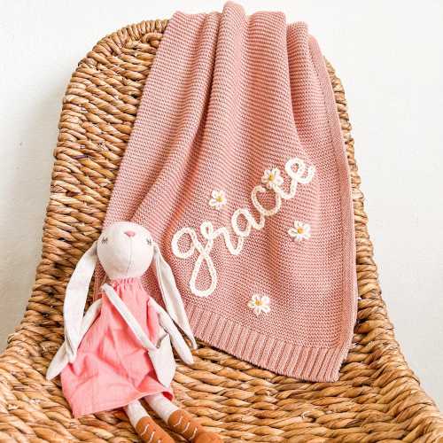 Floral Baby Name Blanket – Soft Custom Newborn or Toddler Gift