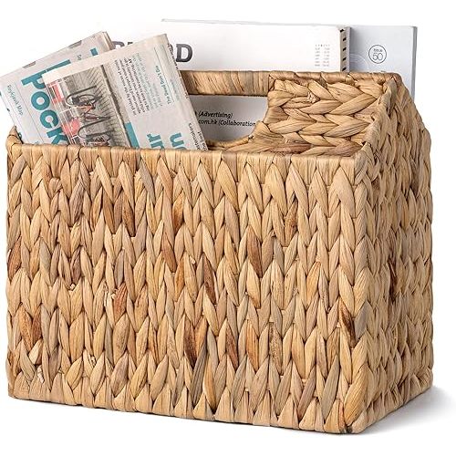 StorageWorks Hand-Woven Divided Magazine Basket, Rattan Magazine Holder, Natural Wicker Magazine Rack for Bathroom, Office, Water Hyacinth, 1 Pack