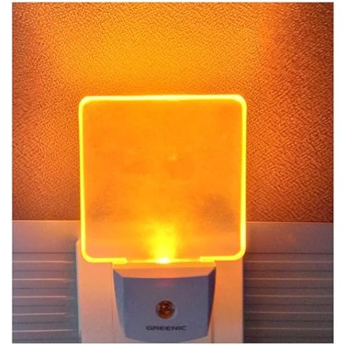 0.5W Plug in Dusk to Dawn Light Sensor Auto on/Off LED Night Light Wall Light 2-Pack Amber/Yellow Glow