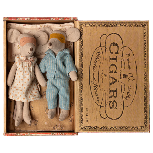 Maileg Mum & Dad Mice in Cigar Box– Odin Parker