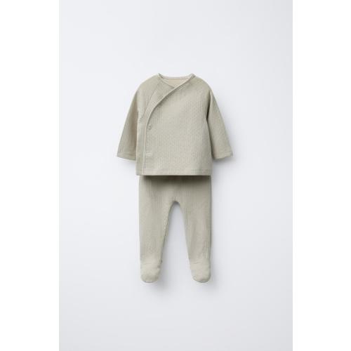 TEXTURED T-SHIRT AND LEGGINGS SET - Greenish | ZARA United States