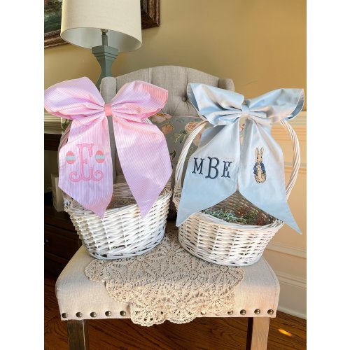 Monogrammed Seersucker Easter Basket Bow, Bunny Baskets Gingham Bow with Name or Monogram, Personalized Egg Tote Pre-Tied