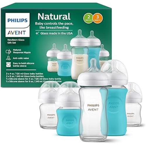 Philips Avent Natural Newborn Glass Gift Set, Baby Bottles with Natural Response Nipples, 3x 4oz (Slow Flow, Flow 2) and 2x 8oz (Medium Flow, Flow 3), 2x Silicone Sleeves, SCD858/01