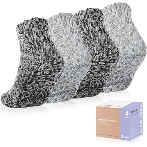 Fuzzy Grip Socks for Women Men,Thick Warm Slipper Cozy Fluffy Non Slip Ankle Hospital socks With Grips.