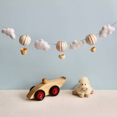 Nursery Hot Air Balloon Felt Bunting, Felt Garland Decoration, Baby Shower Bunting, Hot Air Balloon Decor, Neutral Nursery Garland,
