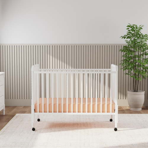DaVinci Solid Jenny Lind 3-in-1 Convertible Crib in White