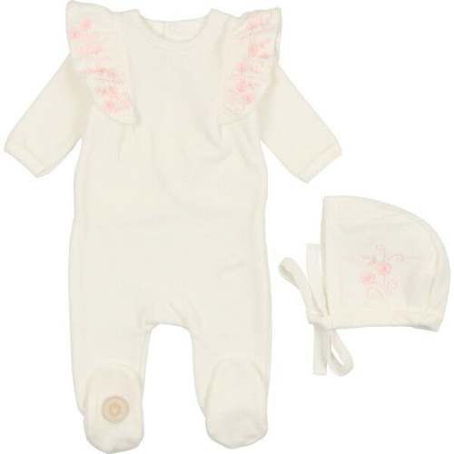 Dainty Ruffle Gift Set, Ivory | 1 month