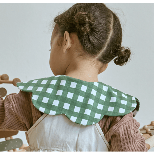 Konny Bib (0-2Y)
