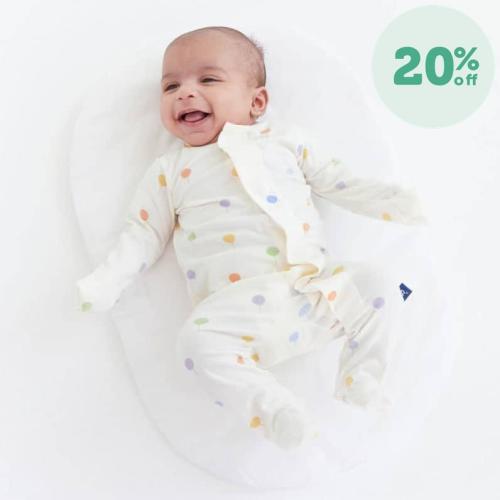 festive balloons CloudStretch™ magnetic footie – Magnetic Me