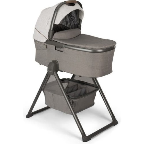 demi™ grow bassinet + stand set