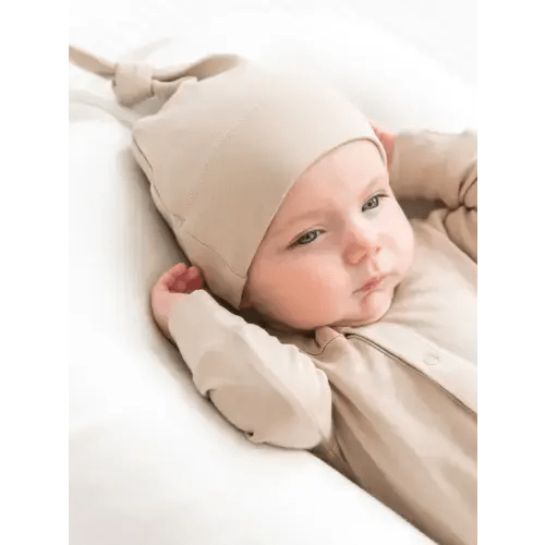 Classic Knotted Hat / NB (clay)
