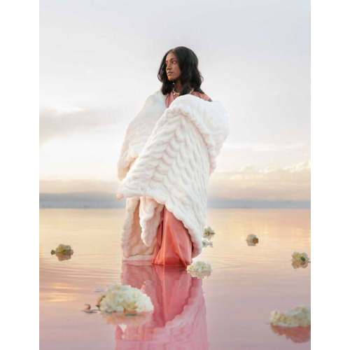 Minky Couture | Hugs Cream Blanket (Adult)