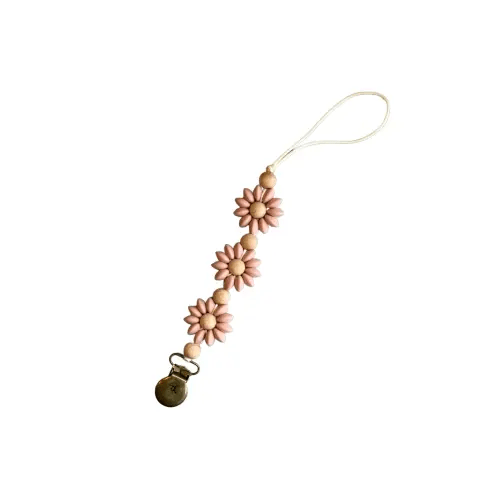 Grande Ara Pacifier; Toy Clip