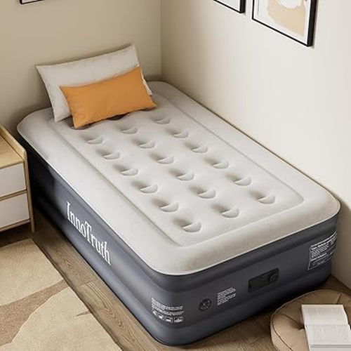 InnoTruth Twin Air Mattress with Built in Pump, Inflatable Blow up Mattress, 18" Raised Colchones Inflables Air Bed for Guests & Home, Ideal for Home Use and Outdoor Camping, 300lb Weight Capacity