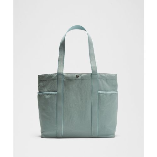 Daily Multi-Pocket Tote Bag 20L