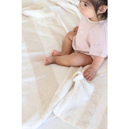 CuddleLane™ Luxe Blankets | Stripe