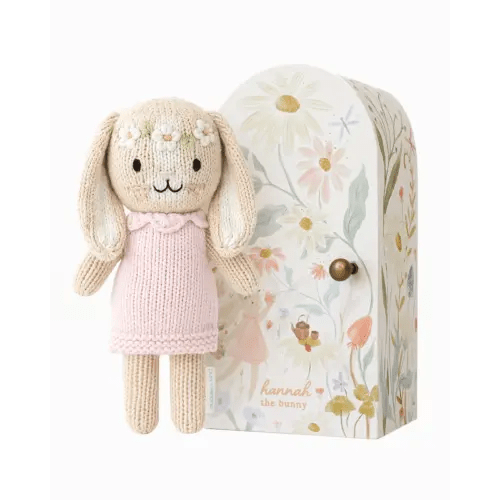 Tiny Hannah the bunny (blush)