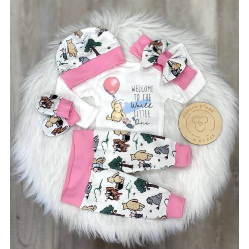 Classic Winnie Pooh Girl&#39;s Coming Home Outfit,  Welcome to the World Little One