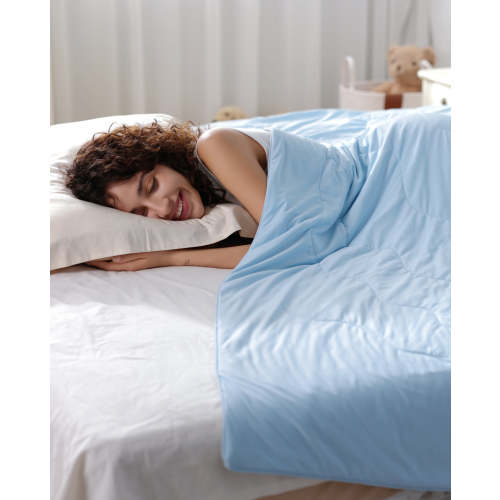 Silky-Soft Cooling Comforter