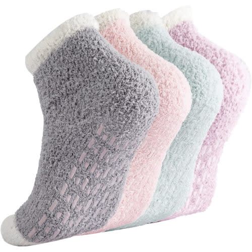 Breslatte Non Slip Socks Hospital Socks with Grips for Women Grip Socks for Women Socks with Grips for Women Slipper Socks - One Size - 4 Pairs 1