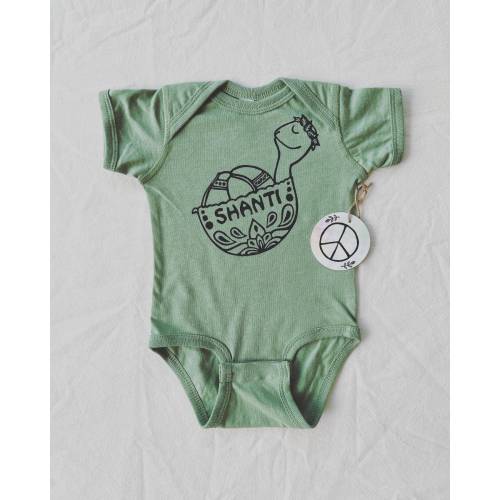 Baby Yoga Outfit, Turtle bodysuit, gender neutral baby gift, namaste baby, peace baby, boho baby, hippie baby, shanti baby, Hippie jumpsuit