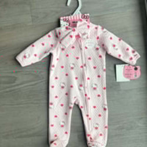 Hello Kitty Baby 2 Piece Set - Onesie and Bow