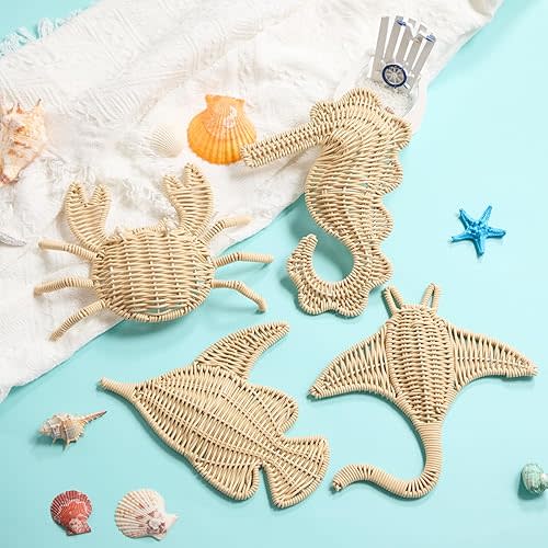 Wesiti 4 Pcs Wicker Sea Wall Decor Fish Stingray Crab Seahorse Hanging Decors Handmade Wicker Beach Ocean Theme Ornaments Coastal Nautical Sculpture for Boho Bathroom Indoor Outdoor Wall Art