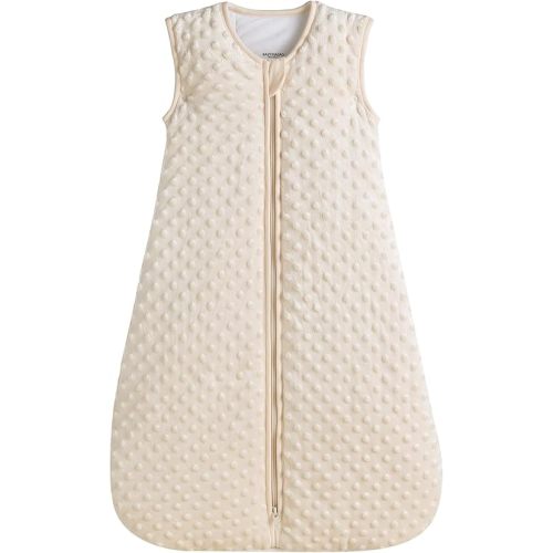 Very Warm 2.5 Tog Quilted Winter Model Baby Sleep Bag or Sack, Plush Minky Dot for Infants and Toddlers (Small (3-11 mos))