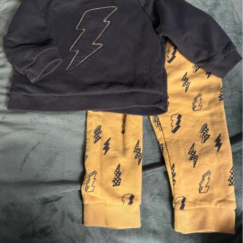 Cat & Jack baby boy 12 month set with black...